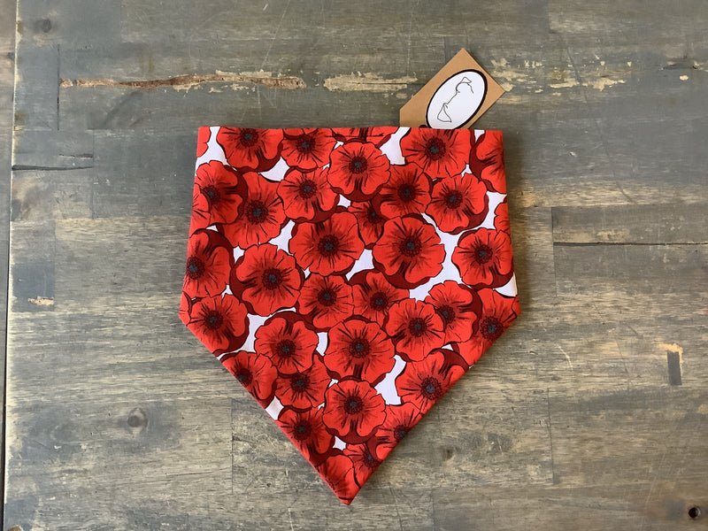 THE DOG SHOP - POPPY PRINT BANDANA