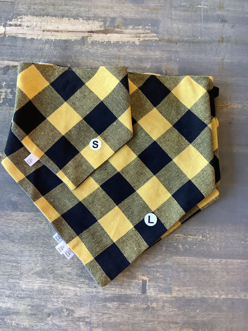 THE DOG SHOP - YELLOW & BLACK PLAID