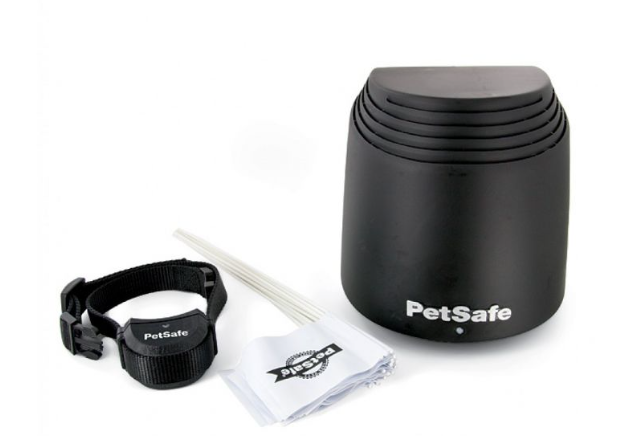 PETSAFE STAY AND PLAY WIRELESS FENCE DOG